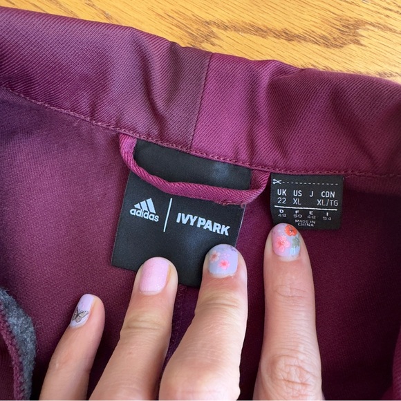 IVY PARK Adidas Satin Twill Burgundy Gorpcore Jumpsuit Size XL - Picture 4 of 11